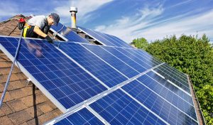 Service d'installation de photovoltaïque et tuiles photovoltaïques à Puy-Guillaume